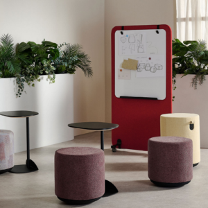 Mobilier-collaboration-Moov-Ema-Wisp