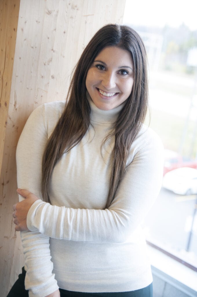 Jessica-Lavigne-portrait