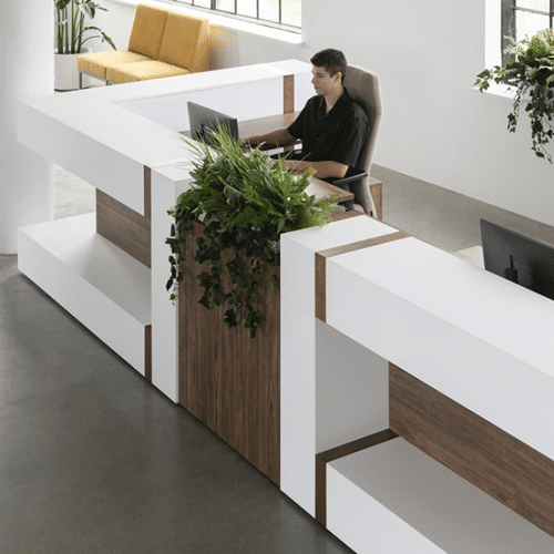 Bureau-reception-Monochrom-main