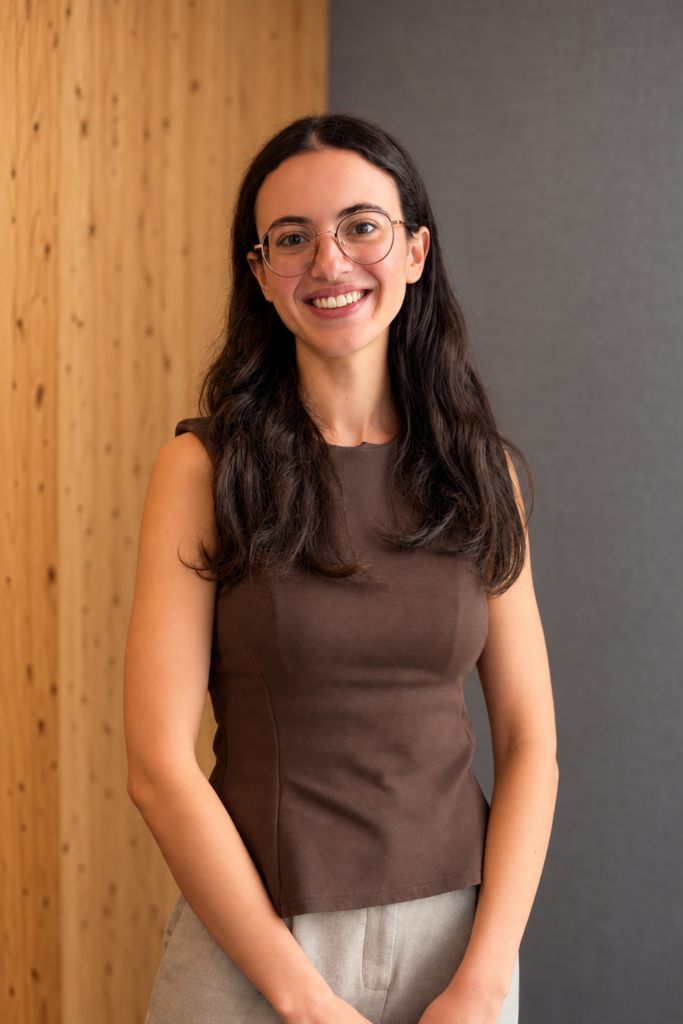 Lina-Asili-main
